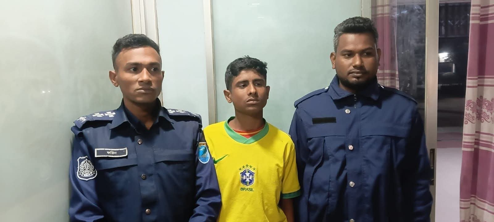 কটিয়াদীতে লম্পট ভাতিজার লালসার শিকার প্রবাসী চাচি: গর্ভে সন্তান, এখন বিয়ের দাবি