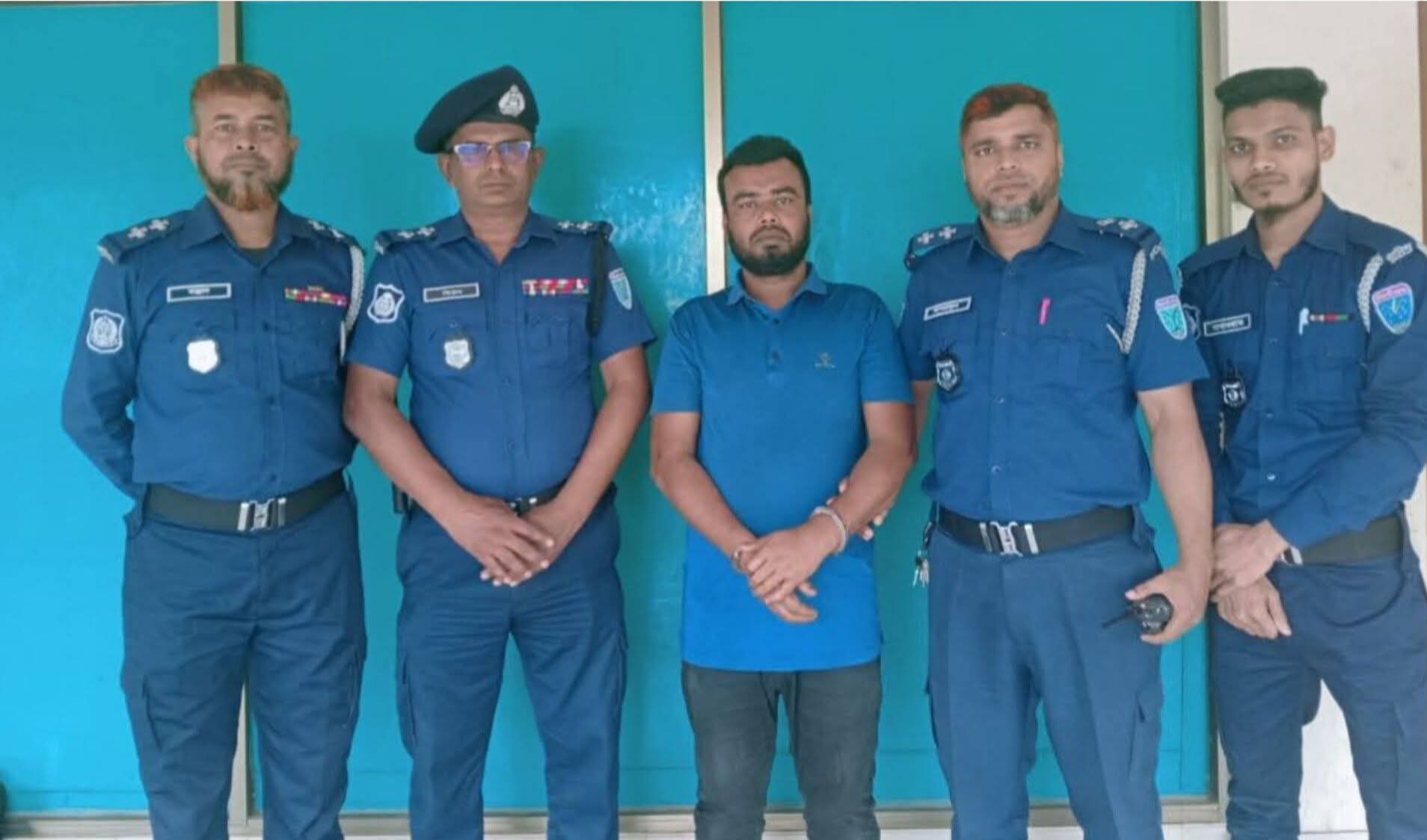 ভাতিজাকে চড় মারায় ছোট ভাইকে গলা কেটে খুন: ঘাতক বড় ভাই কুমিল্লা থেকে গ্রেপ্তার