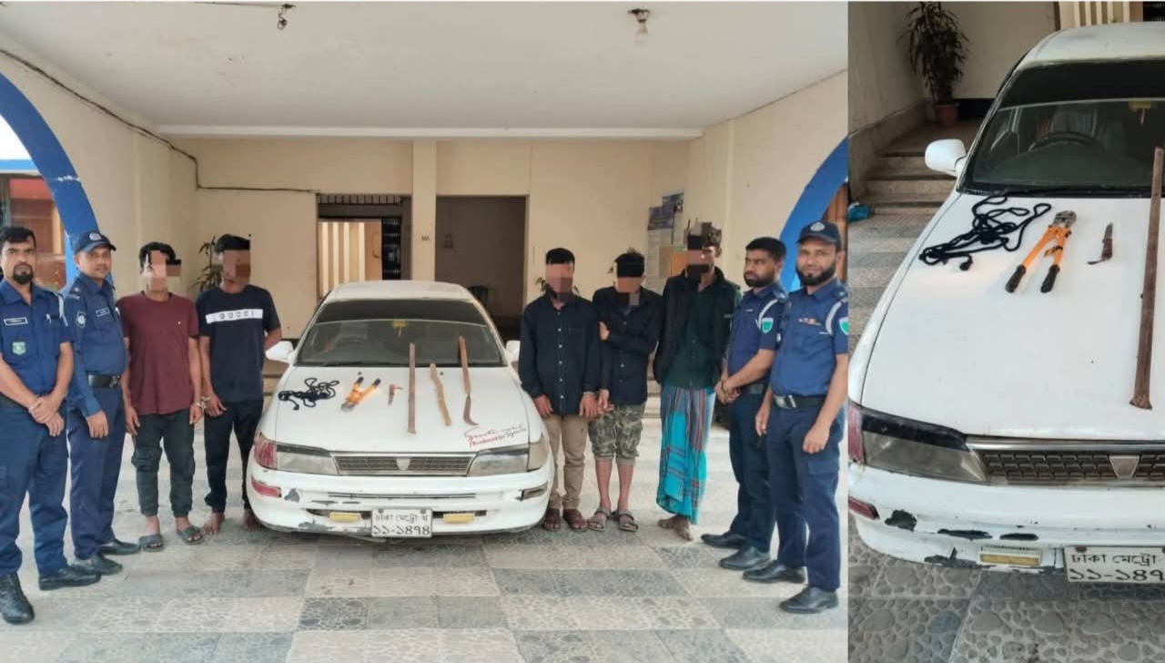 ​মৌলভীবাজারে ডাকাতির প্রস্তুতিকালে সরঞ্জাম ও প্রাইভেট কারসহ ৫ ডাকাত গ্রেফতার