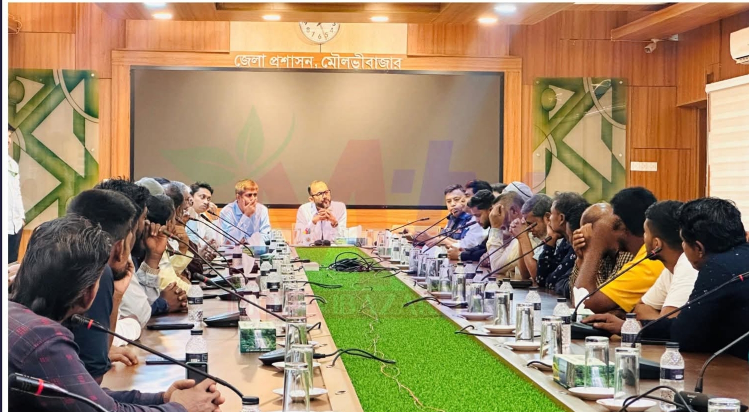 ​মৌলভীবাজারে টমটমে ৬ জনের বেশি যাত্রী নয়, নতুন ভাড়া তালিকা প্রকাশ