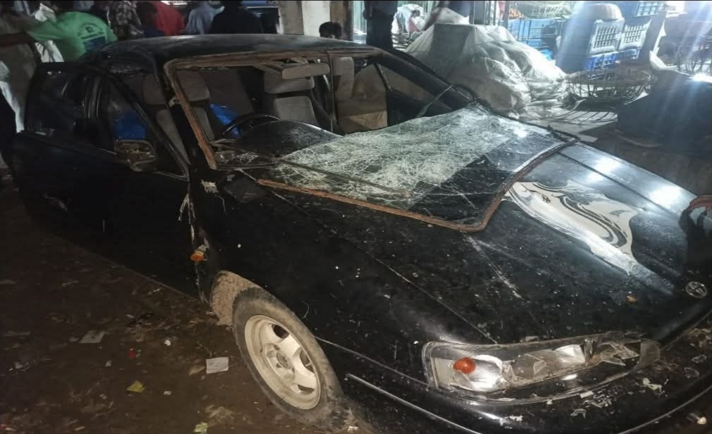 রাজনগরে ডাকাত সন্দেহে নির্দোষ চালককে গণপিটুনি, গাড়ি ভাঙচুর ‘আমি ডাকাত নই’—বারবার আকুতি জানালেও শোনেনি কেউ