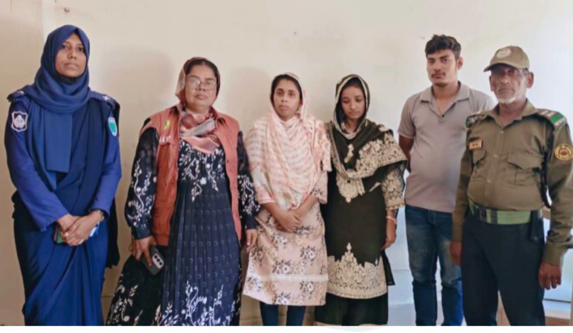 ​কমলগঞ্জে বিএসএফের পুশইন, চোখ বেঁধে দেশে পাঠানো ৩ জন থানায়